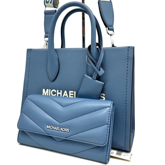 Michael Kors Mirella Small Crossbody Bag & Quilted Trifold Wallet Denim - Picture 1 of 12